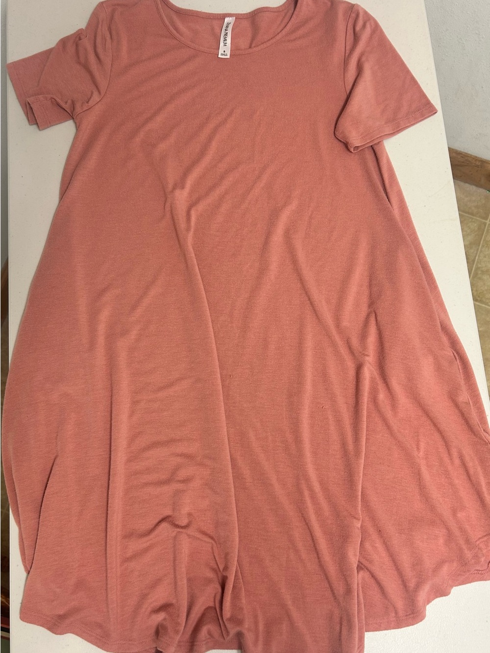 Zenana Outfitters Dusty Rose Scoop Neck Top